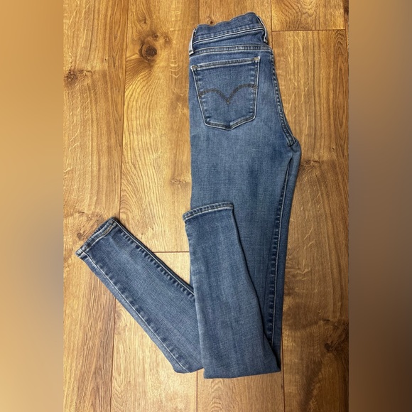 Levi’s 710 Super Skinny - Picture 3 of 6